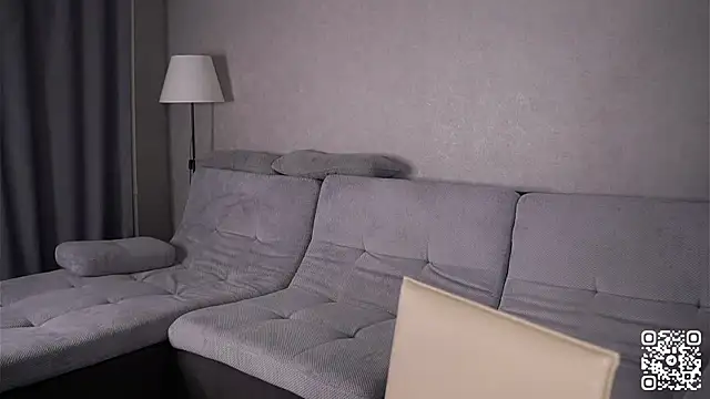 Snapshot of VeronaAppleberry chatting on 02-12-25, 10:46 VeronaAppleberry online show from 02-12-25, 10:46