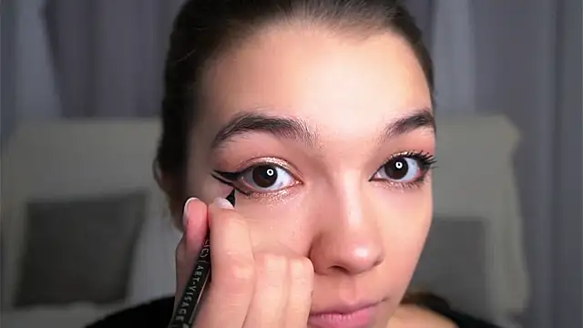 Snapshot of VeronaAppleberry chatting on 09-25-25, 11:14 VeronaAppleberry online show from 09-25-25, 11:14