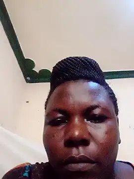 Snapshot of Danny_lady chatting on 02-15-25, 06:44 Danny lady online show from 02-15-25, 06:44