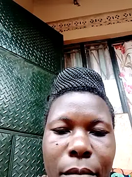 Snapshot of Danny_lady chatting on 03-19-25, 02:02 Danny lady online show from 03-19-25, 02:02