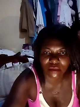 Snapshot of Danny_lady chatting on 10-26-25, 01:28 Danny lady online show from 10-26-25, 01:28