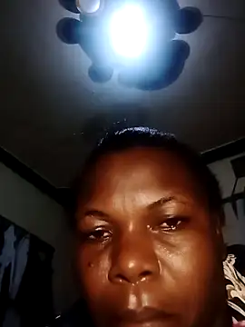 Snapshot of Danny_lady chatting on 11-29-25, 02:25 Danny lady online show from 11-29-25, 02:25