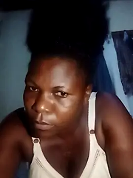 Snapshot of Danny_lady chatting on 02-21-26, 04:35 Danny lady online show from 02-21-26, 04:35