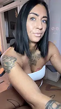 Snapshot of IntiMia chatting on 02-26-26, 07:29 IntiMia online show from 02-26-26, 07:29