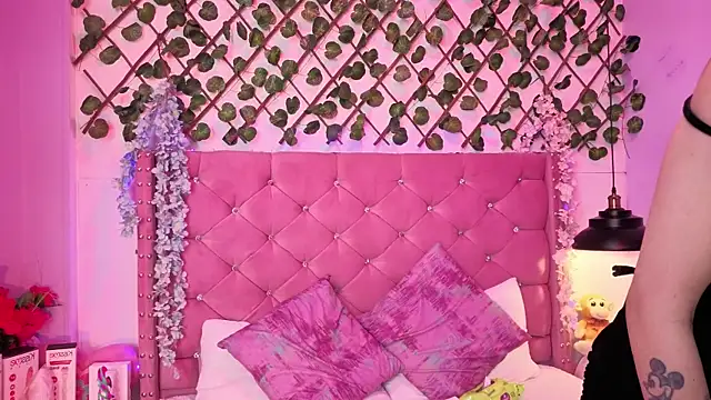 lauren evans96 online show from 03-21-26, 08:19