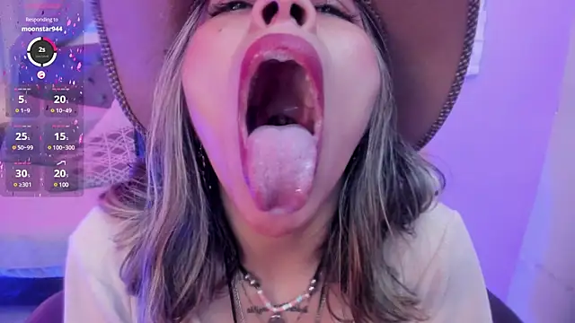 Snapshot of delilah_fix chatting on 02-20-25, 02:02 delilah fix online show from 02-20-25, 02:02