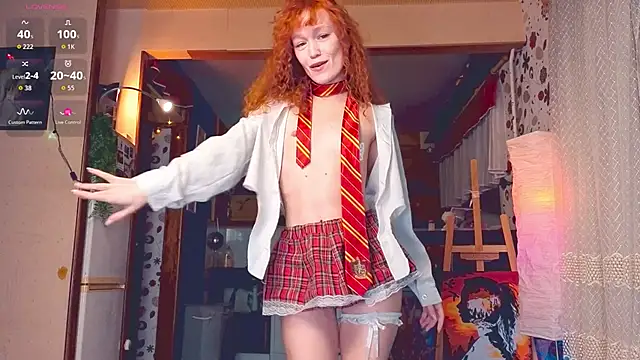 Snapshot of such_juicee chatting on 11-29-25, 02:42 such juicee online show from 11-29-25, 02:42