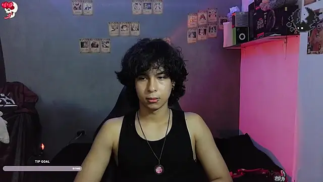 Snapshot of kairozz chatting on 12-28-24, 10:23 kairozz online show from 12-28-24, 10:23