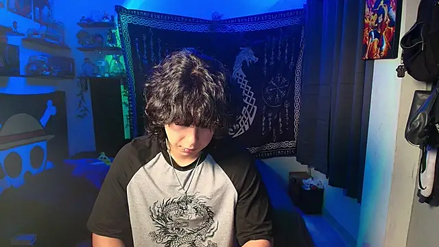 Snapshot of kairozz chatting on 12-18-25, 06:47 kairozz online show from 12-18-25, 06:47