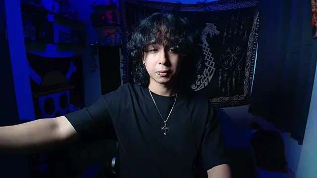 Snapshot of kairozz chatting on 01-18-26, 06:44 kairozz online show from 01-18-26, 06:44