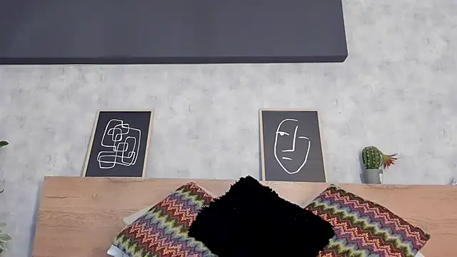 karina gomez 18 online show from 04-14-26, 11:27