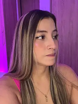 Issabela G1 online show from 02-01-26, 03:49