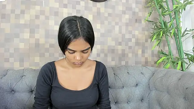 Snapshot of julieta_aguilar1 chatting on 11-08-25, 07:45 julieta aguilar1 online show from 11-08-25, 07:45