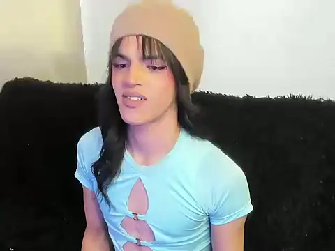 kerly monroe online show from 11-21-25, 07:23