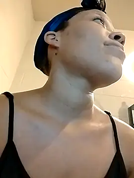 Snapshot of TickleMeKink chatting on 01-07-25, 11:56 TickleMeKink online show from 01-07-25, 11:56