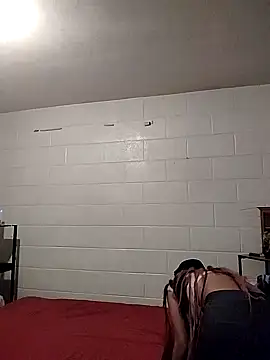 Snapshot of TickleMeKink chatting on 01-18-25, 11:43 TickleMeKink online show from 01-18-25, 11:43