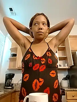 Snapshot of TickleMeKink chatting on 09-24-25, 12:19 TickleMeKink online show from 09-24-25, 12:19