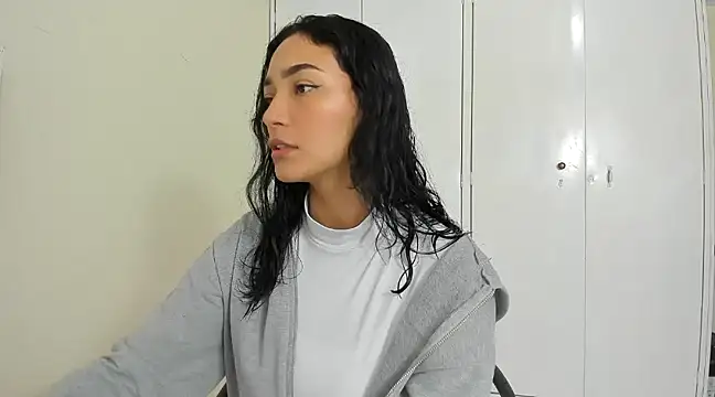 ASIAM BRUNET online show from 02-22-25, 01:13