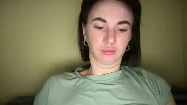 EvilDemon94 online show from 04-21-26, 05:25