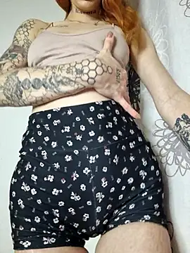 roxi katty online show from 12-19-25, 04:41