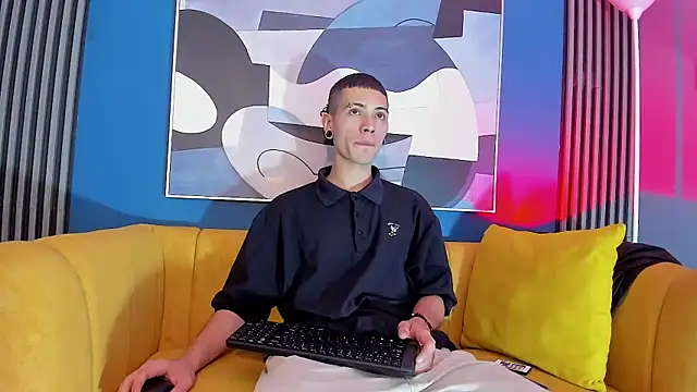 Snapshot of Jefer_rick_ chatting on 02-08-25, 09:46 Jefer rick online show from 02-08-25, 09:46