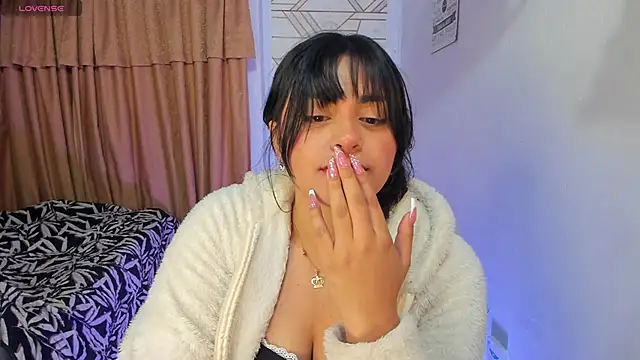  laina  online show from 02-12-25, 05:15