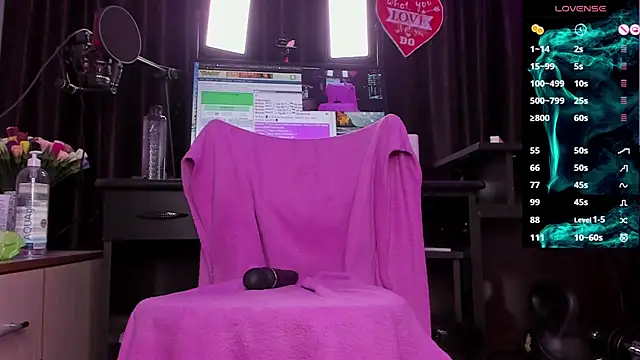 Raissa sky26 online show from 12-27-24, 05:42