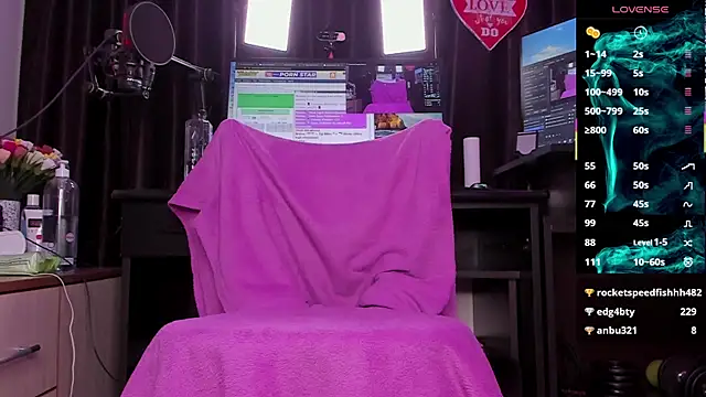 Raissa sky26 online show from 03-14-25, 10:07