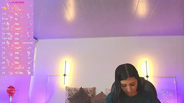 Snapshot of _gaby2 chatting on 10-11-25, 12:04 gaby2 online show from 10-11-25, 12:04