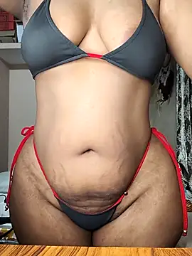 Snapshot of susmithasushi81 chatting on 09-22-25, 05:15 susmithasushi81 online show from 09-22-25, 05:15