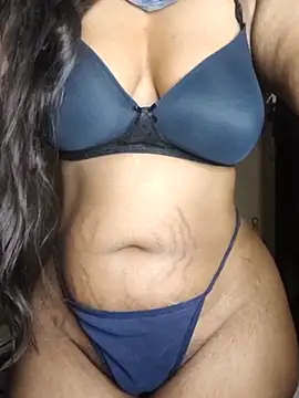 Snapshot of susmithasushi81 chatting on 03-25-26, 05:30 susmithasushi81 online show from 03-25-26, 05:30