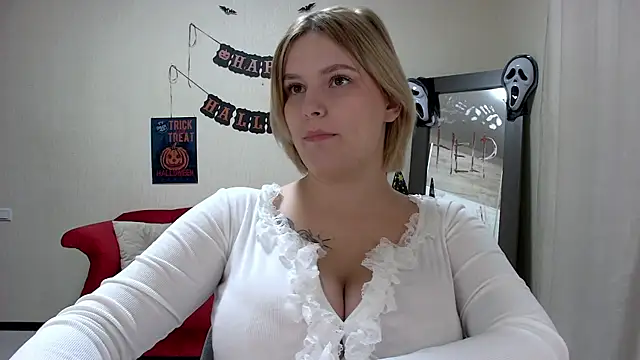 DianeMills online show from 11-02-25, 05:04