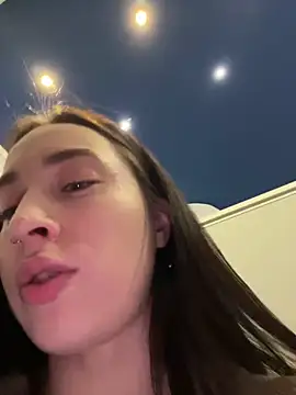 Snapshot of Holly_Play chatting on 03-14-25, 12:29 Holly Play online show from 03-14-25, 12:29