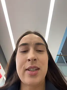 Snapshot of Holly_Play chatting on 11-26-25, 12:06 Holly Play online show from 11-26-25, 12:06