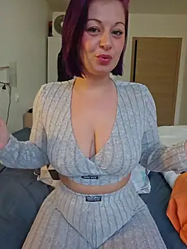 Snapshot of Chaudesquirt chatting on 02-23-26, 07:17 Chaudesquirt online show from 02-23-26, 07:17