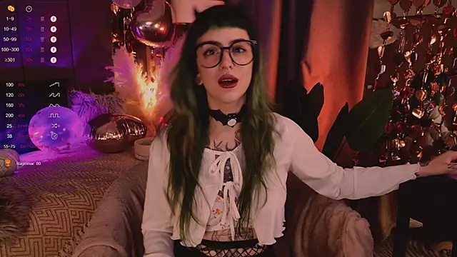 MichaellaMoon online show from 02-14-25, 08:59