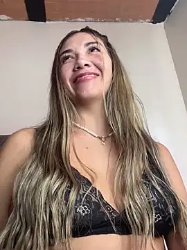 Iris lee online show from 03-15-25, 07:27