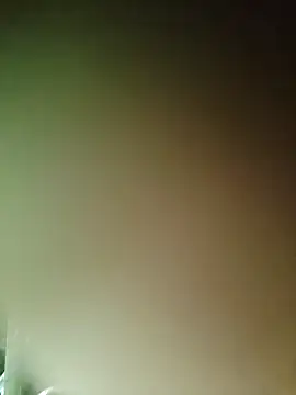 Snapshot of ShelfyOfferer chatting on 10-31-25, 04:24 ShelfyOfferer online show from 10-31-25, 04:24