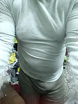 Snapshot of ShelfyOfferer chatting on 01-07-26, 02:03 ShelfyOfferer online show from 01-07-26, 02:03