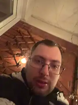 Snapshot of tipico0799 chatting on 01-19-25, 03:18 tipico0799 online show from 01-19-25, 03:18