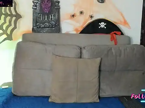 Snapshot of cory_okell chatting on 10-24-25, 01:03 cory okell online show from 10-24-25, 01:03