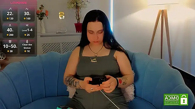 Snapshot of Dolly__Queen_ chatting on 02-21-25, 09:54 Dolly Queen online show from 02-21-25, 09:54