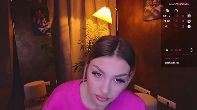 Ella Milla online show from 01-05-25, 12:42