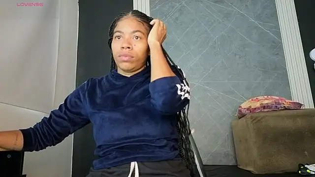 YummyDuooo online show from 01-10-26, 01:02