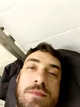 Snapshot of Piroca_meladinha chatting on 11-04-25, 02:43 Piroca meladinha online show from 11-04-25, 02:43