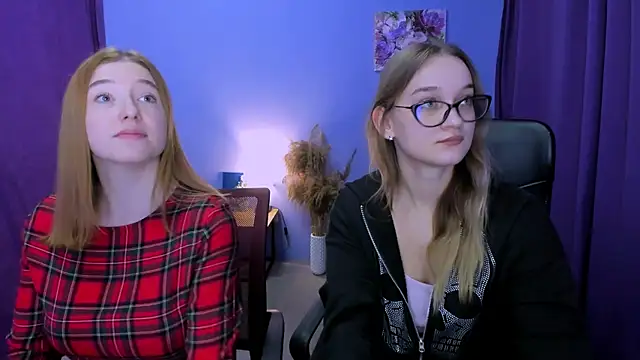 Snapshot of daisy_candy chatting on 01-29-25, 07:43 daisy candy online show from 01-29-25, 07:43