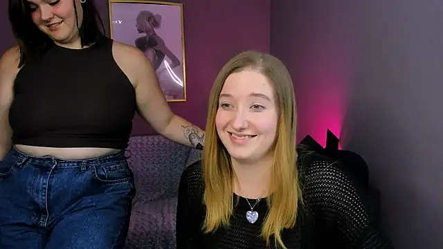 Snapshot of daisy_candy chatting on 09-15-25, 07:58 daisy candy online show from 09-15-25, 07:58