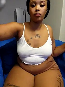 Snapshot of Drippincaty chatting on 02-14-26, 06:04 Drippincaty online show from 02-14-26, 06:04