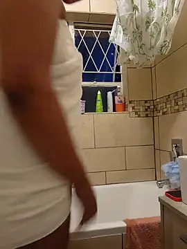 Snapshot of Drippincaty chatting on 03-13-26, 03:46 Drippincaty online show from 03-13-26, 03:46