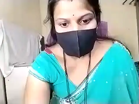 Snapshot of Mumbaistar chatting on 03-04-25, 05:24 Mumbaistar online show from 03-04-25, 05:24